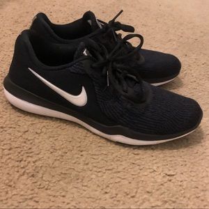 Nike black sneakers size 7